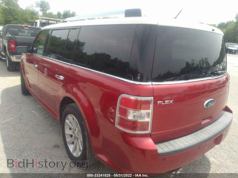 2010 Ford FLEX (VIN 2FMGK5CC7ABA67928) — фото 3 из 11