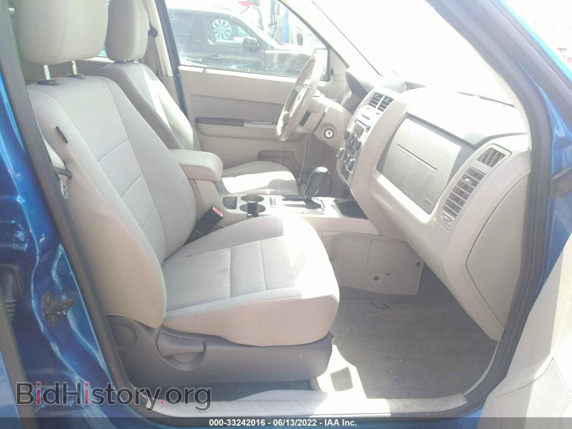 2011 FORD ESCAPE - VIN: 1FMCU0D77BKA31399 - Фото 5