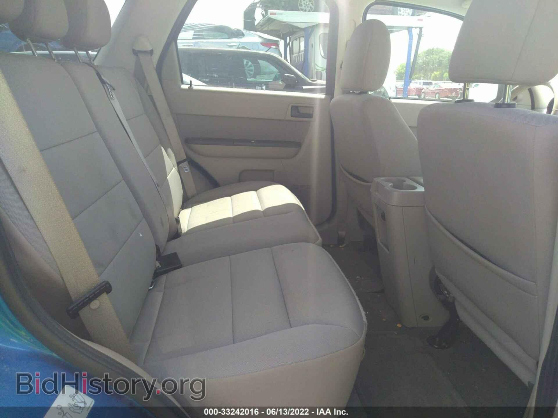 2011 FORD ESCAPE - VIN: 1FMCU0D77BKA31399 - Фото 8