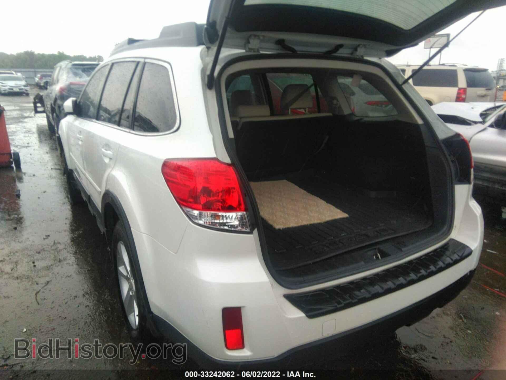 2014 SUBARU OUTBACK - VIN: 4S4BRCLC2E3323974 - Фото 3