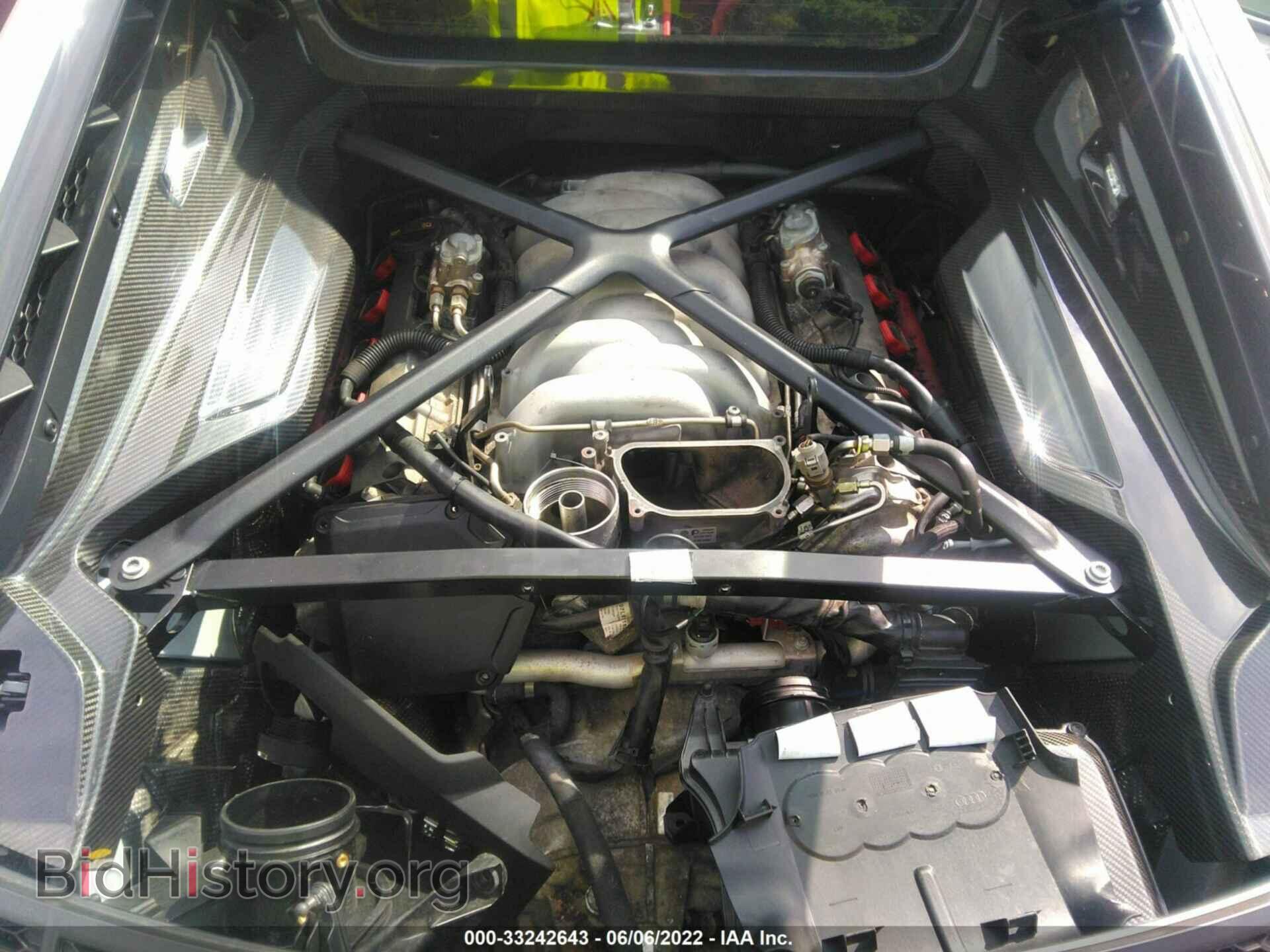 2017 AUDI R8 - VIN: WUAKBAFX2H7903740 - Photo 10