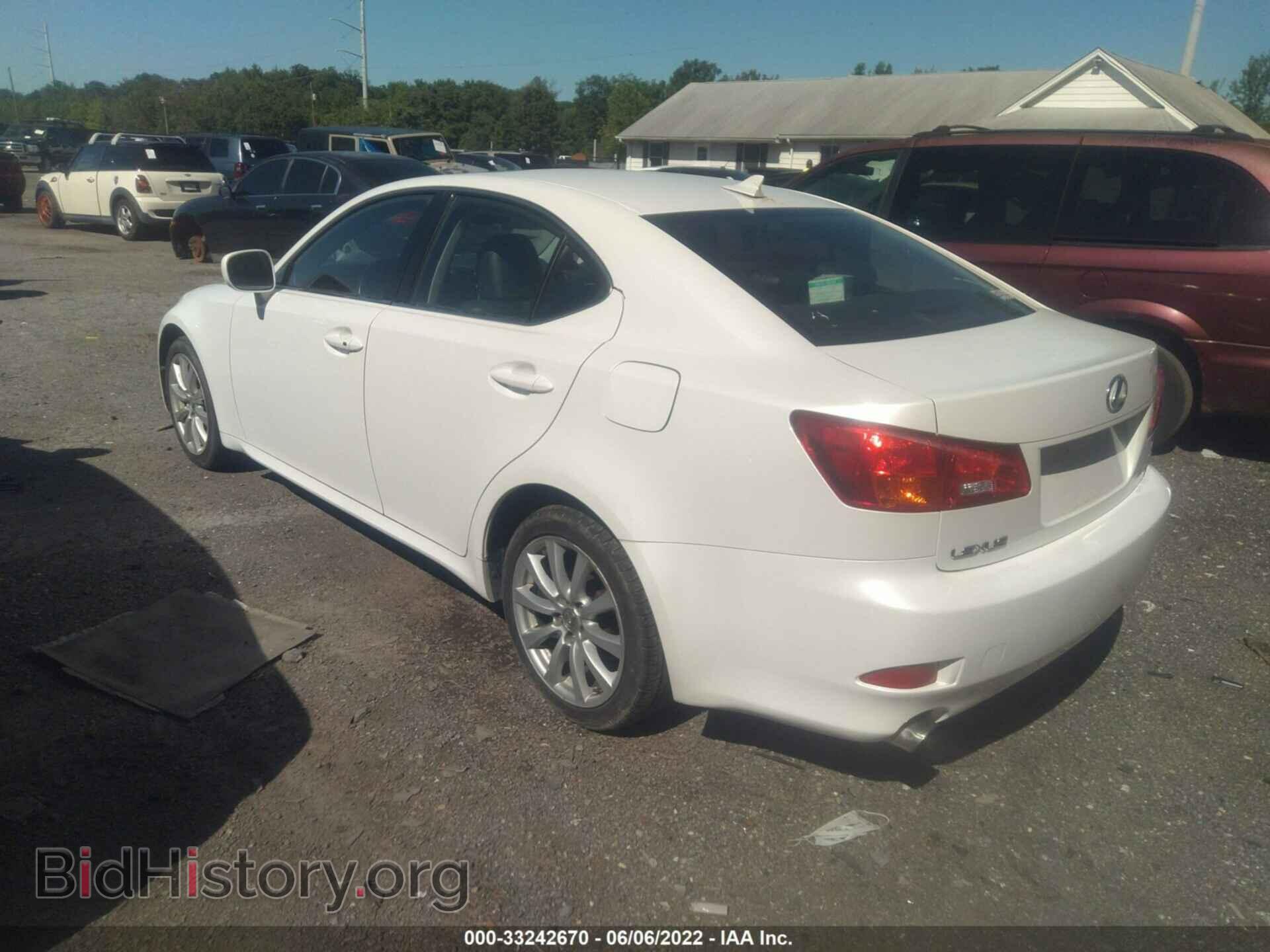 2007 LEXUS IS 250 - VIN: JTHCK262072013372 - Фото 3