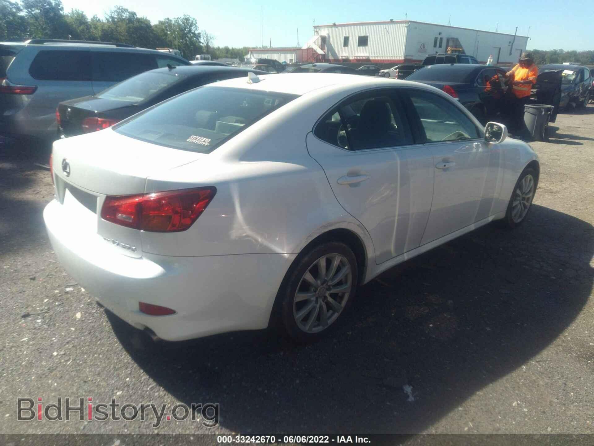 2007 LEXUS IS 250 - VIN: JTHCK262072013372 - Фото 4