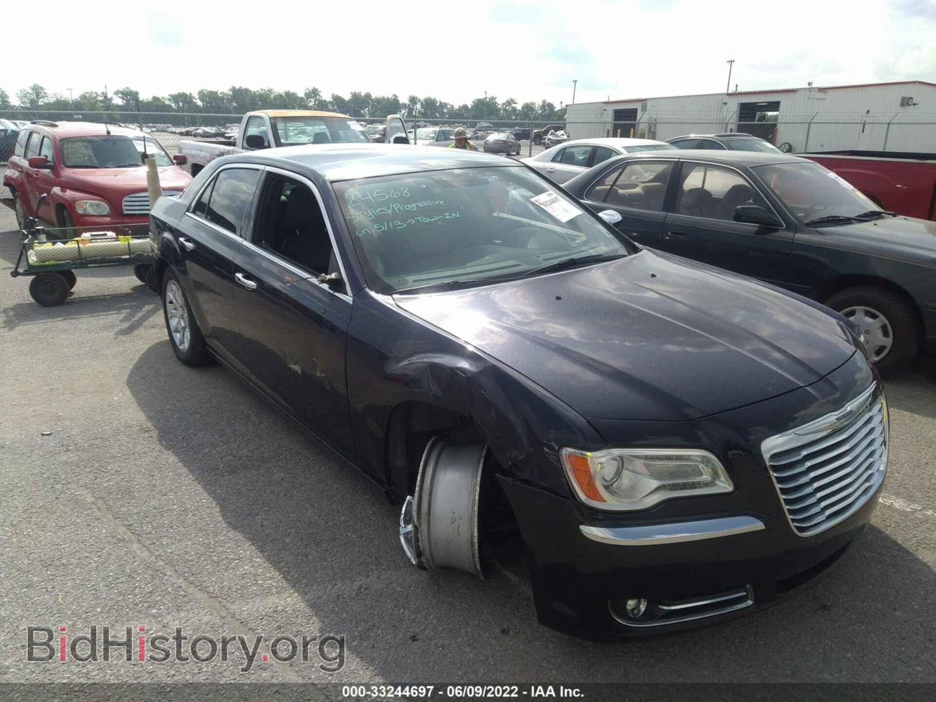 Фотография 2C3CA5CGXBH536991 - CHRYSLER 300 2011