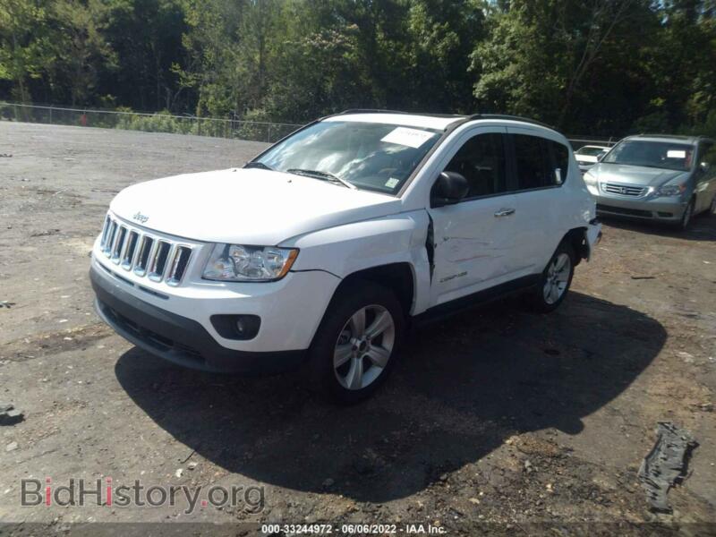 2011 Jeep COMPASS (VIN 1J4NT1FB7BD189909) — фото 2 из 11