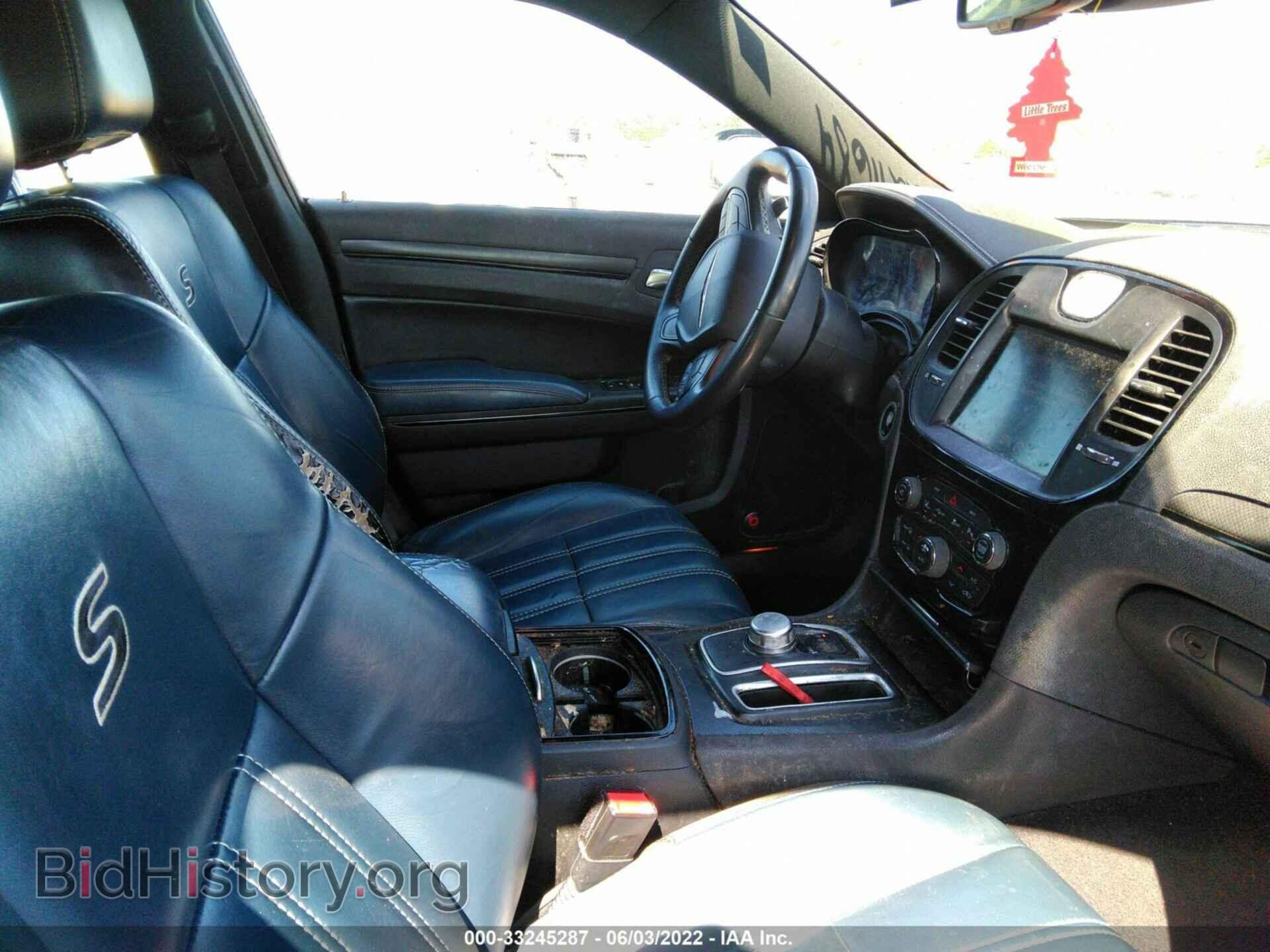 2015 CHRYSLER 300 - VIN: 2C3CCABT7FH763143 - Фото 5