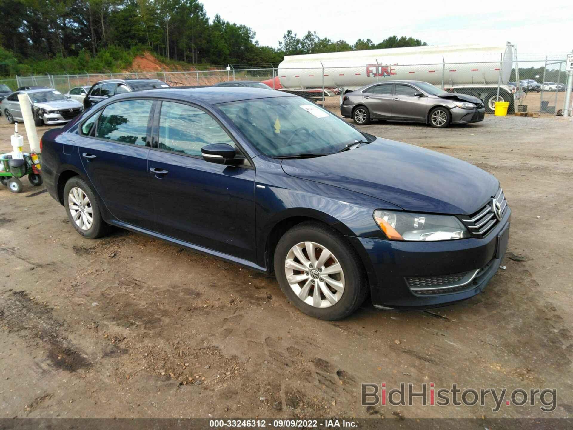 Photo 1VWAT7A38FC031983 - VOLKSWAGEN PASSAT 2015