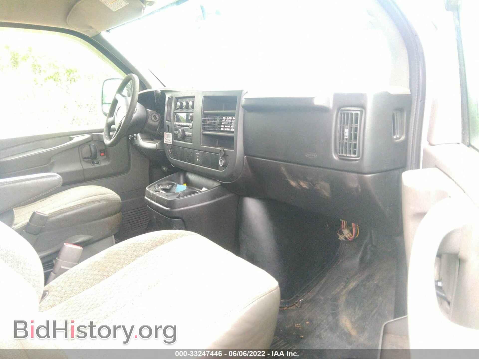 2009 CHEVROLET EXPRESS CARGO VAN - VIN: 1GCHG35K791129094 - Фото 5