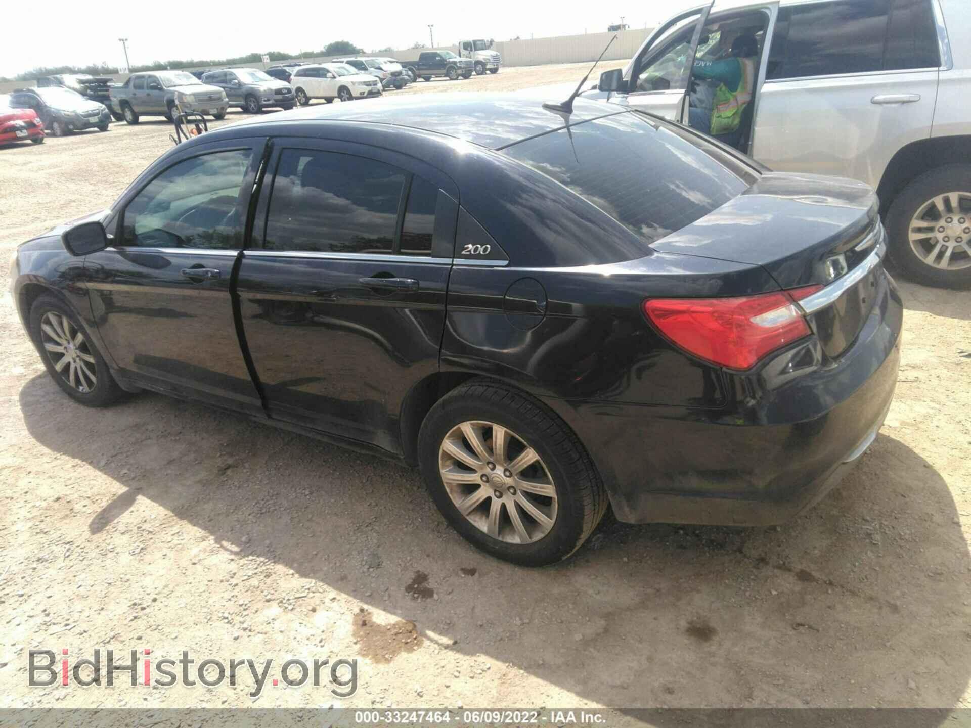 2011 CHRYSLER 200 - VIN: 1C3BC1FG8BN511296 - Фото 3