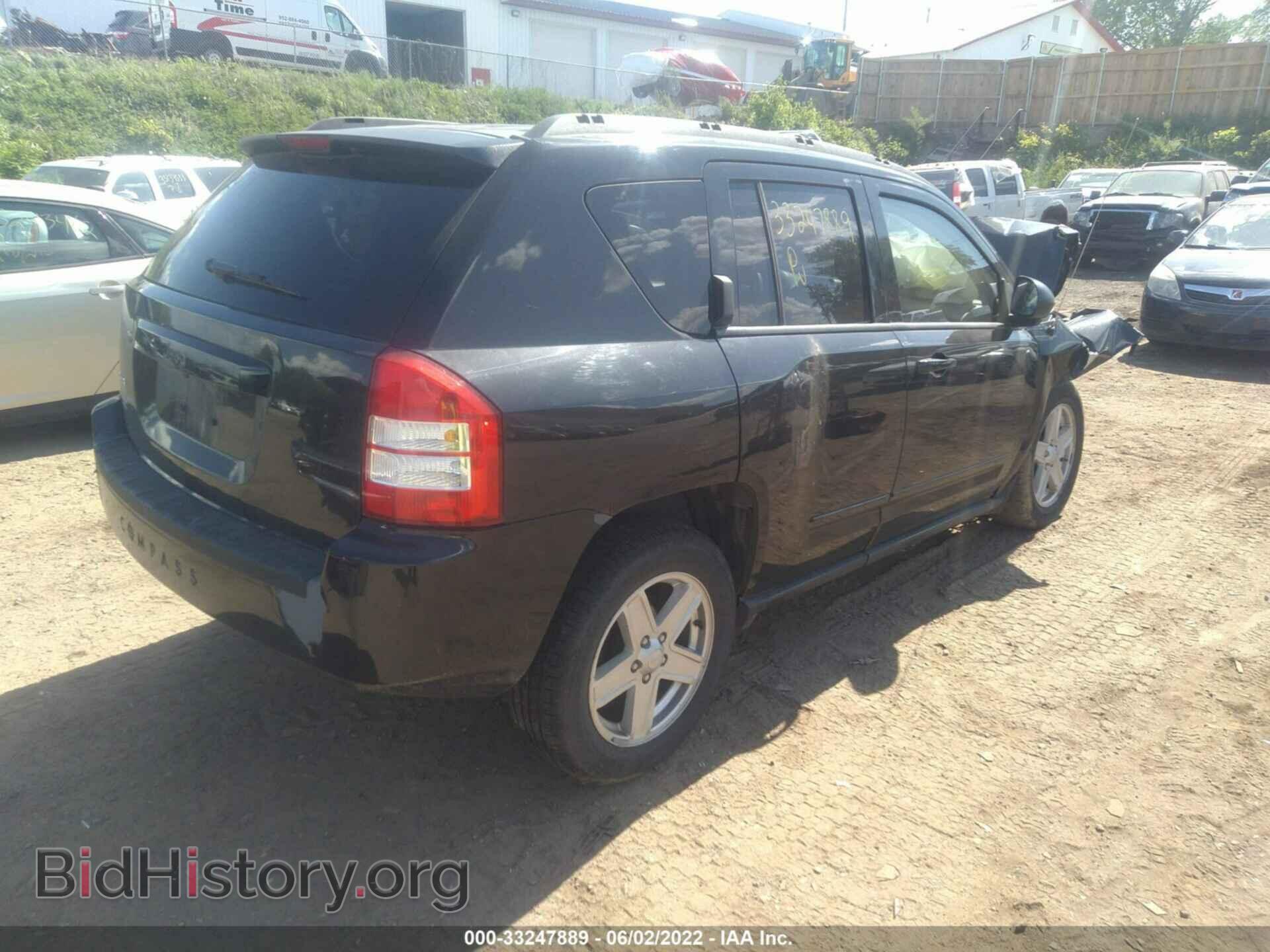 2010 JEEP COMPASS - VIN: 1J4NF4FB6AD502004 - Фото 4