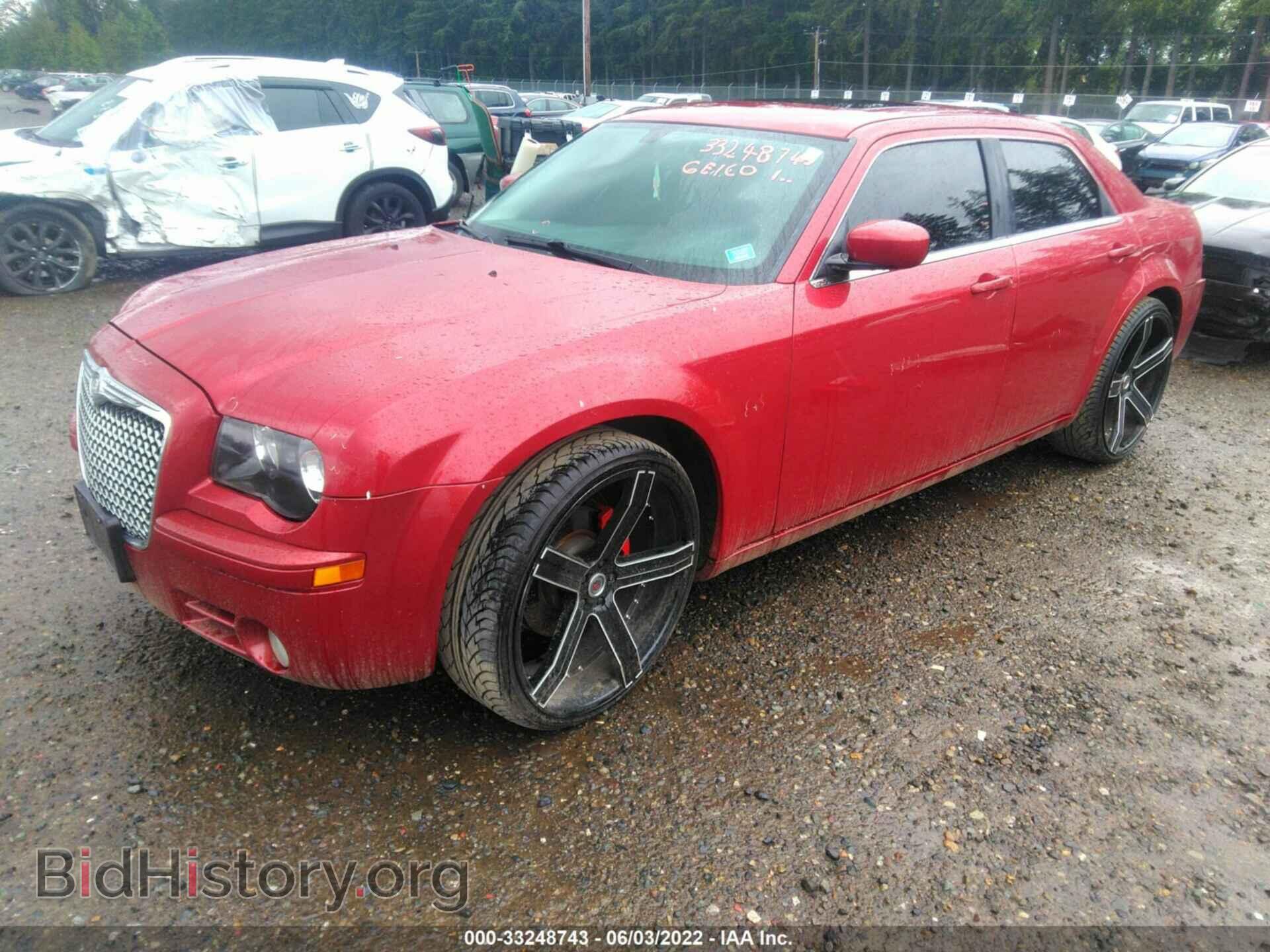 2010 CHRYSLER 300 - VIN: 2C3CA2CV2AH330351 - Фото 2