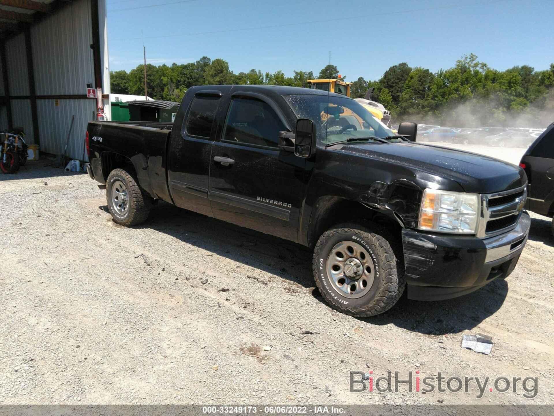 Photo 1GCRKREA1BZ218292 - CHEVROLET SILVERADO 1500 2011