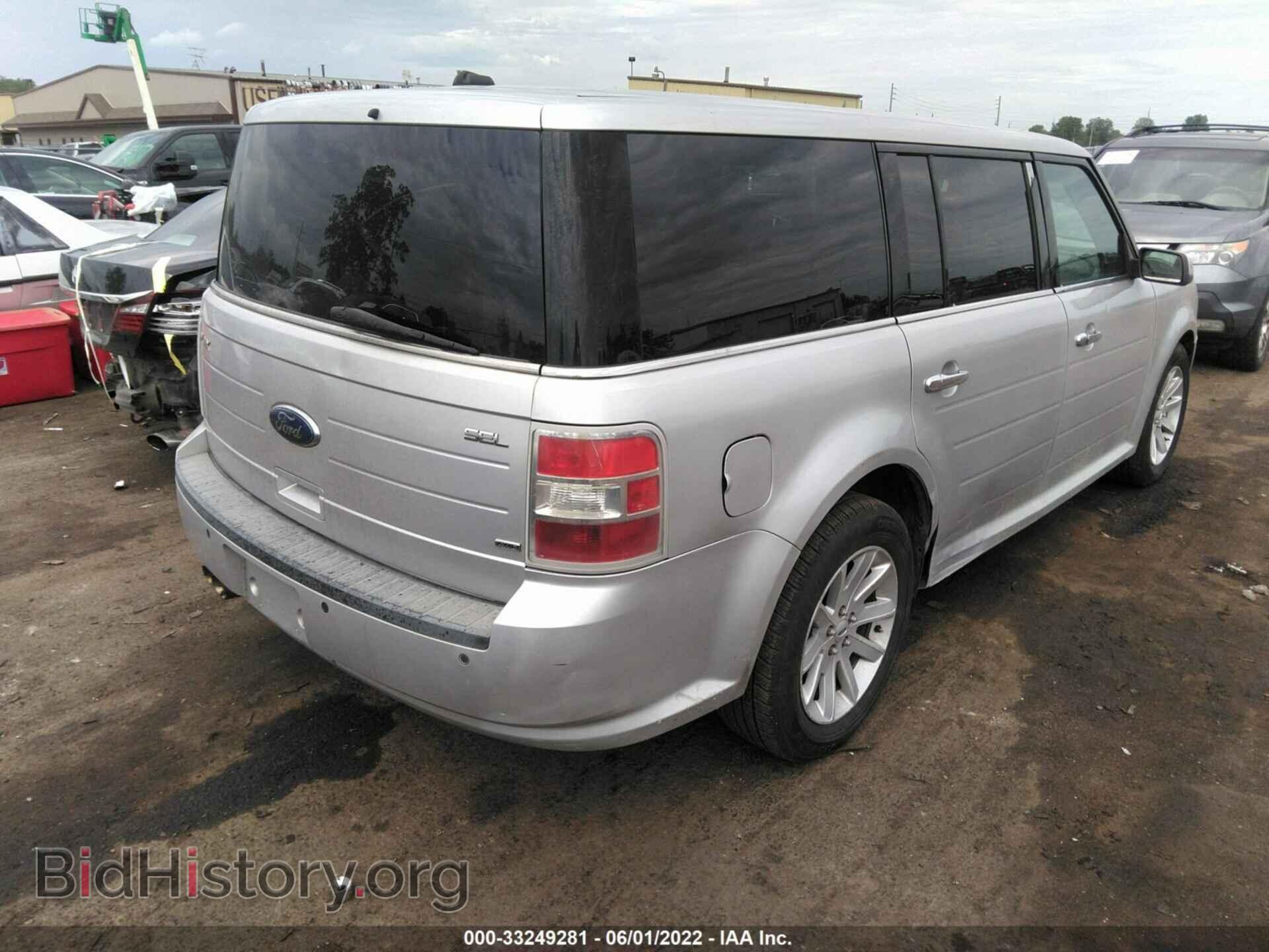 2009 FORD FLEX - VIN: 2FMEK62C79BB07922 - Фото 4