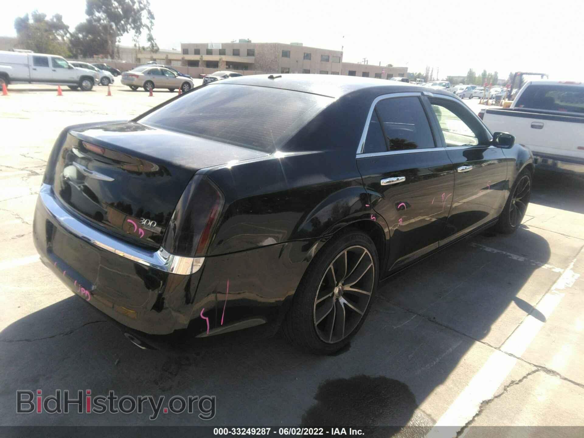 2012 CHRYSLER 300 - VIN: 2C3CCACG8CH182389 - Photo 4