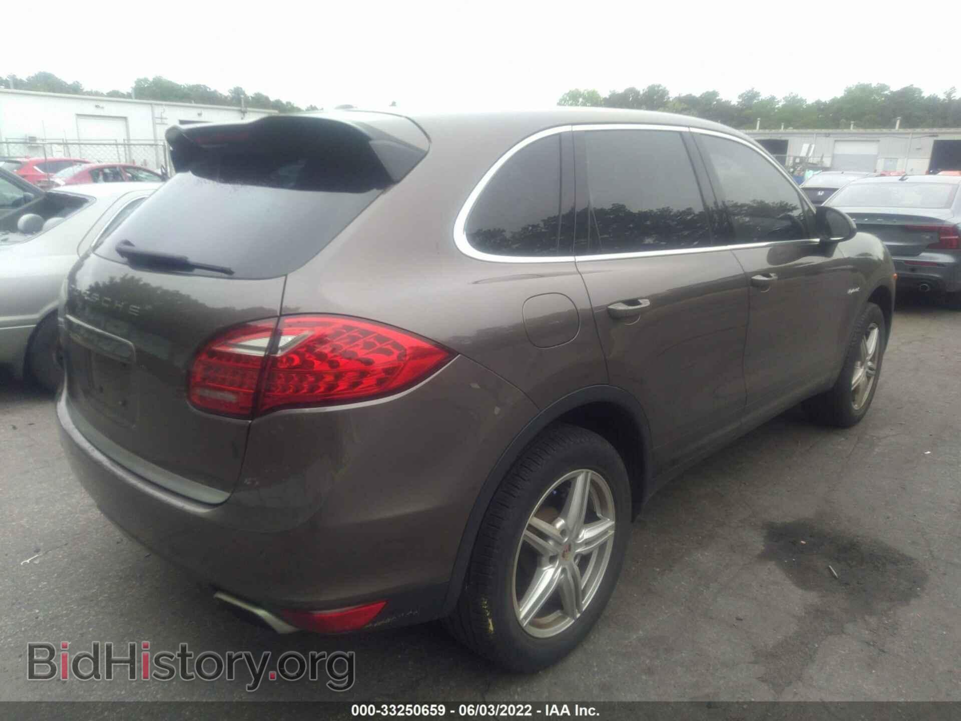 2011 PORSCHE CAYENNE - VIN: WP1AE2A23BLA93209 - Фото 4