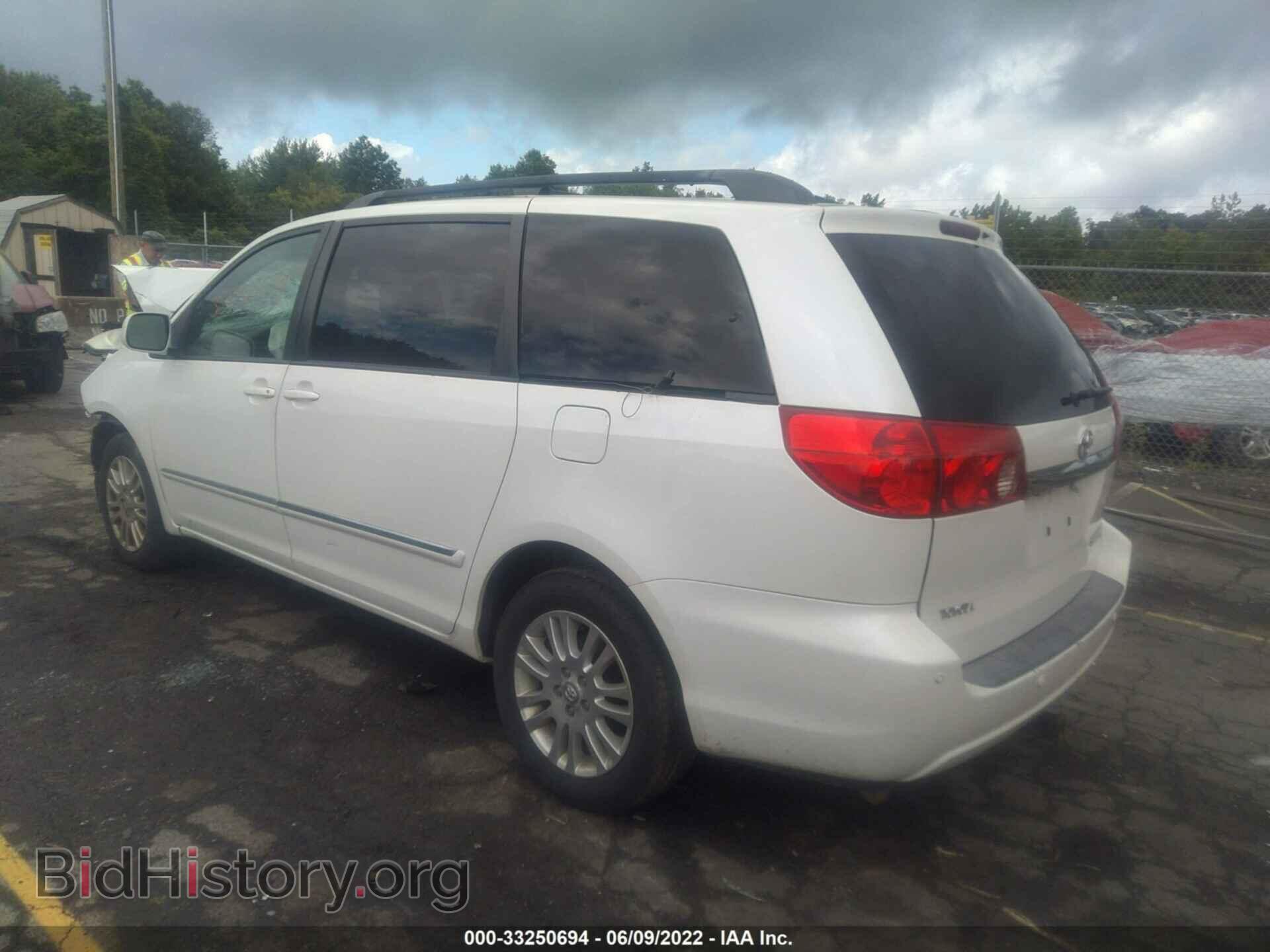2009 TOYOTA SIENNA - VIN: 5TDBK22C19S027112 - Фото 3
