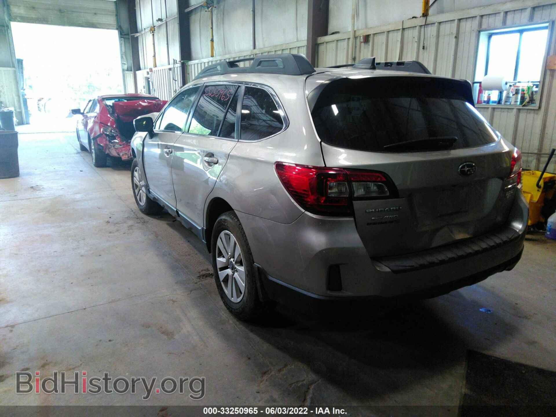 2016 SUBARU OUTBACK - VIN: 4S4BSADC8G3352079 - Фото 3