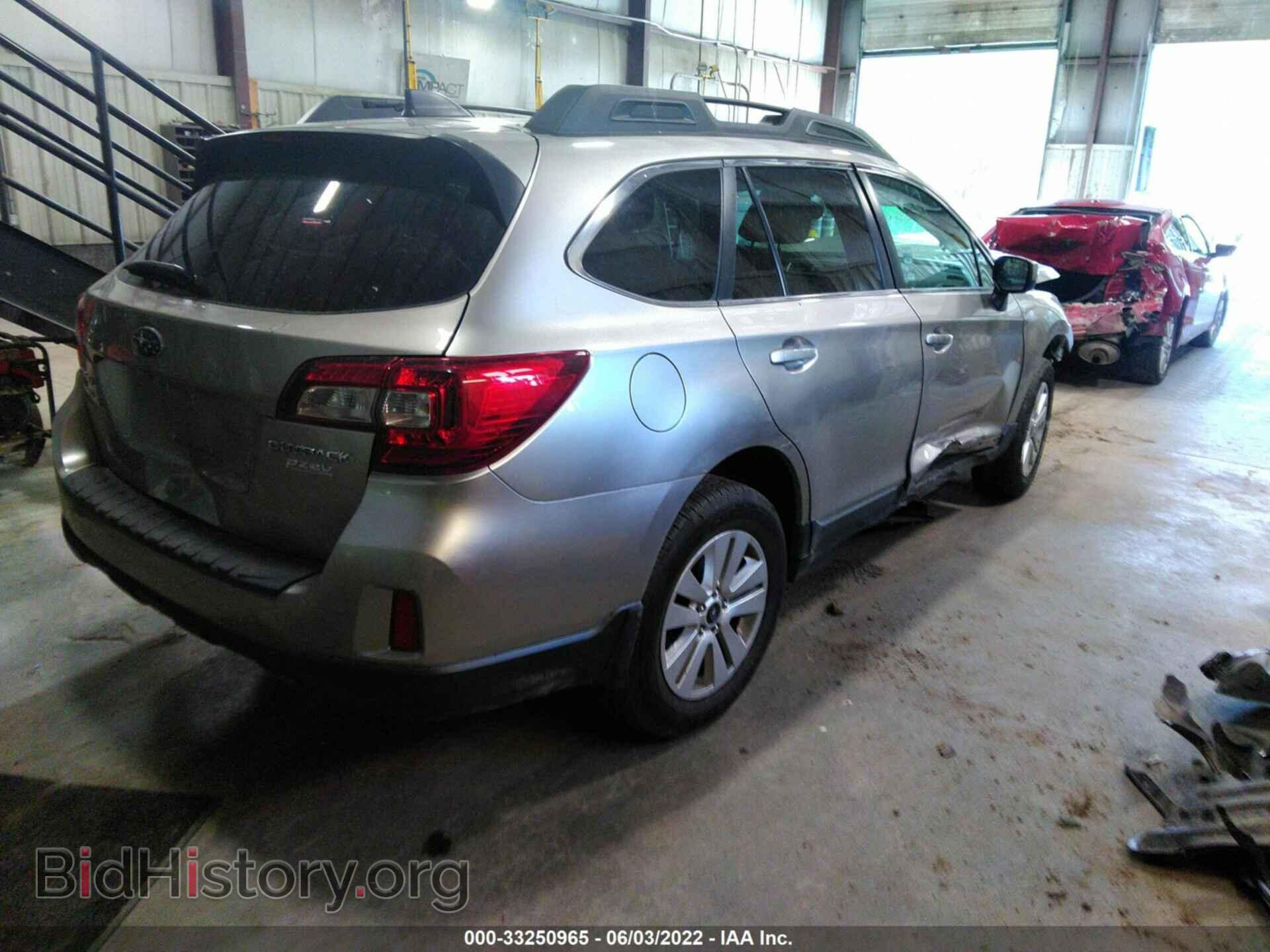 2016 SUBARU OUTBACK - VIN: 4S4BSADC8G3352079 - Фото 4