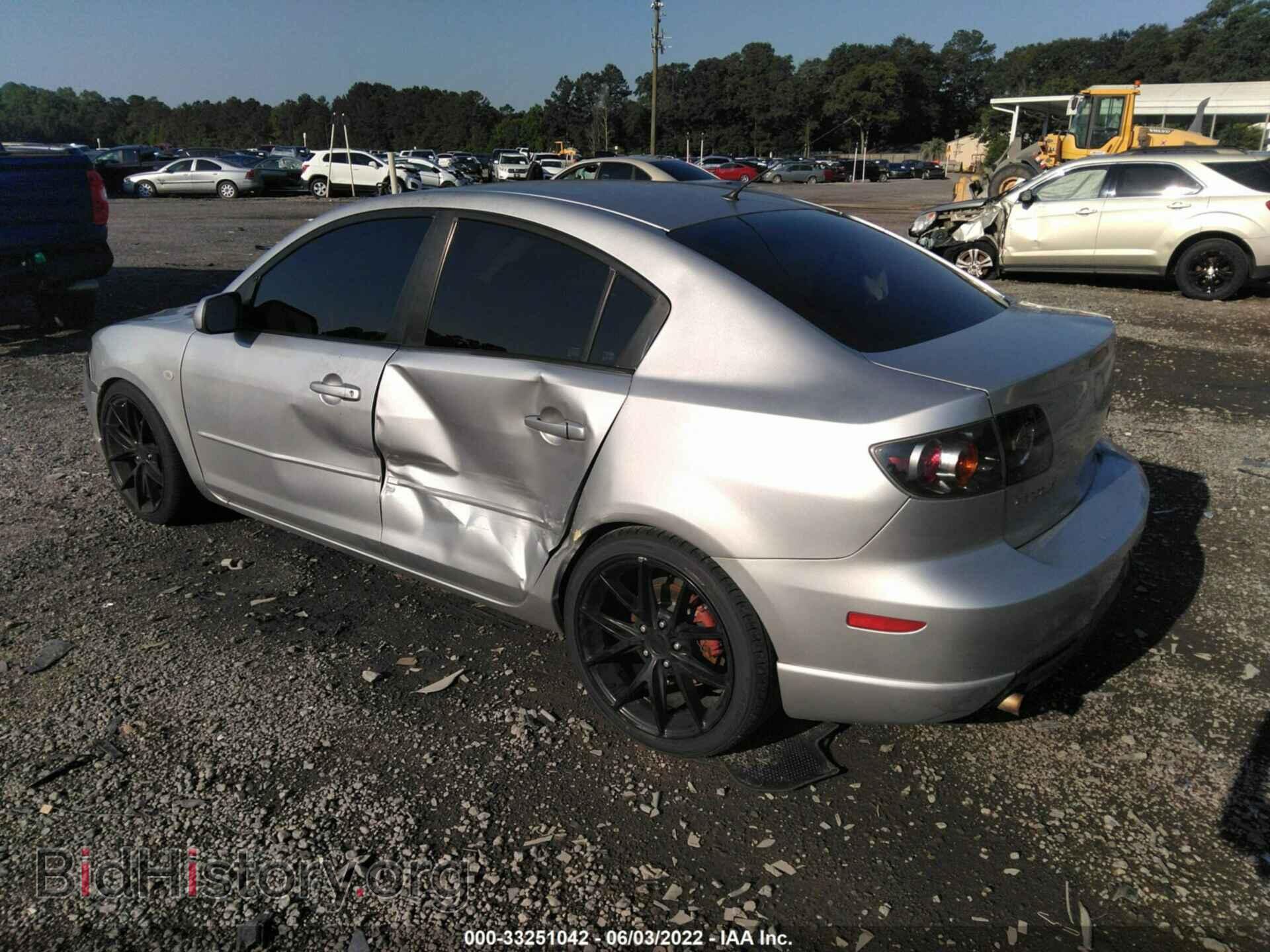 2006 MAZDA MAZDA3 - VIN: JM1BK324861404879 - Фото 3