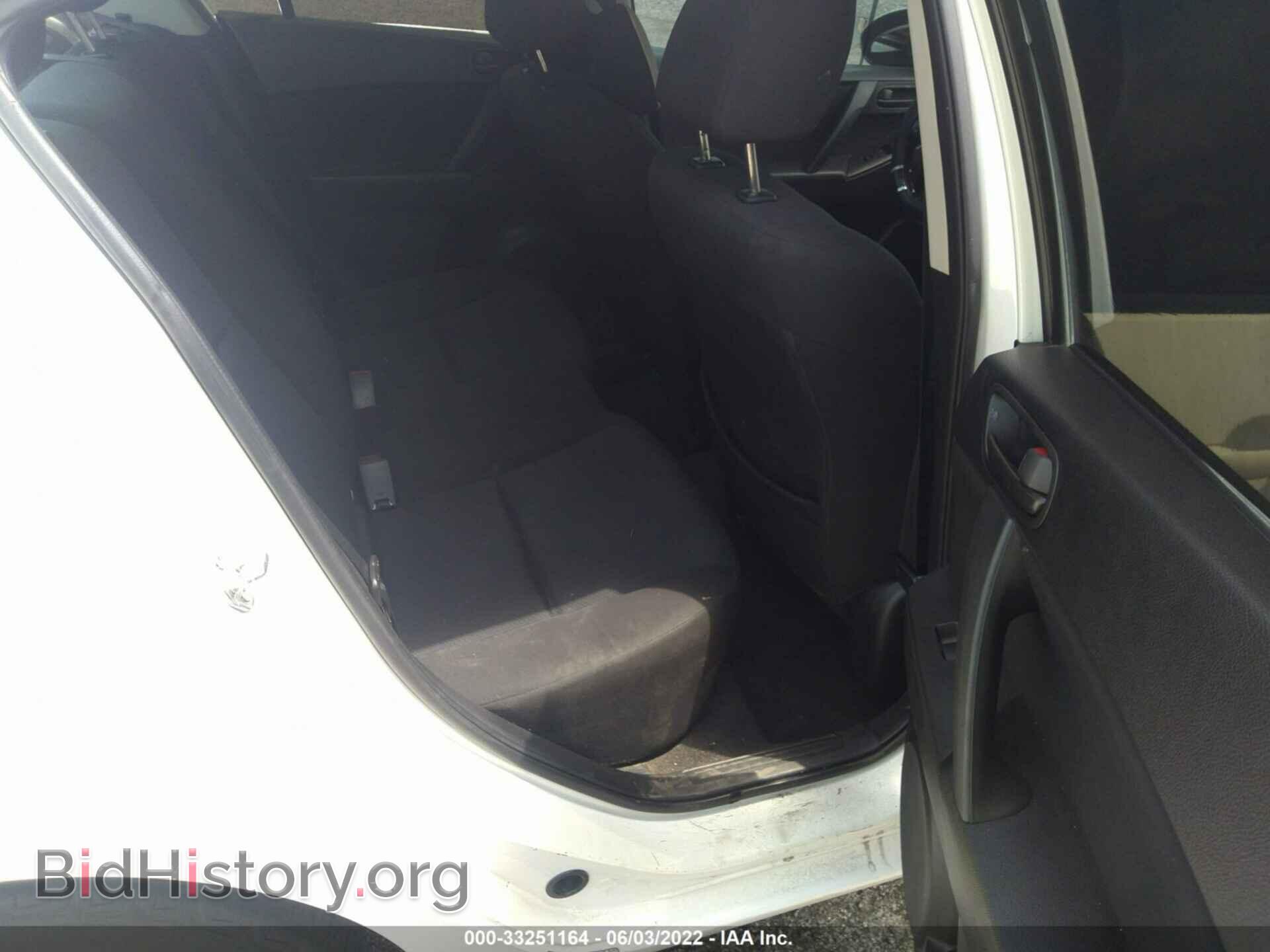 2011 MAZDA MAZDA3 - VIN: JM1BL1UF2B1375843 - Фото 8