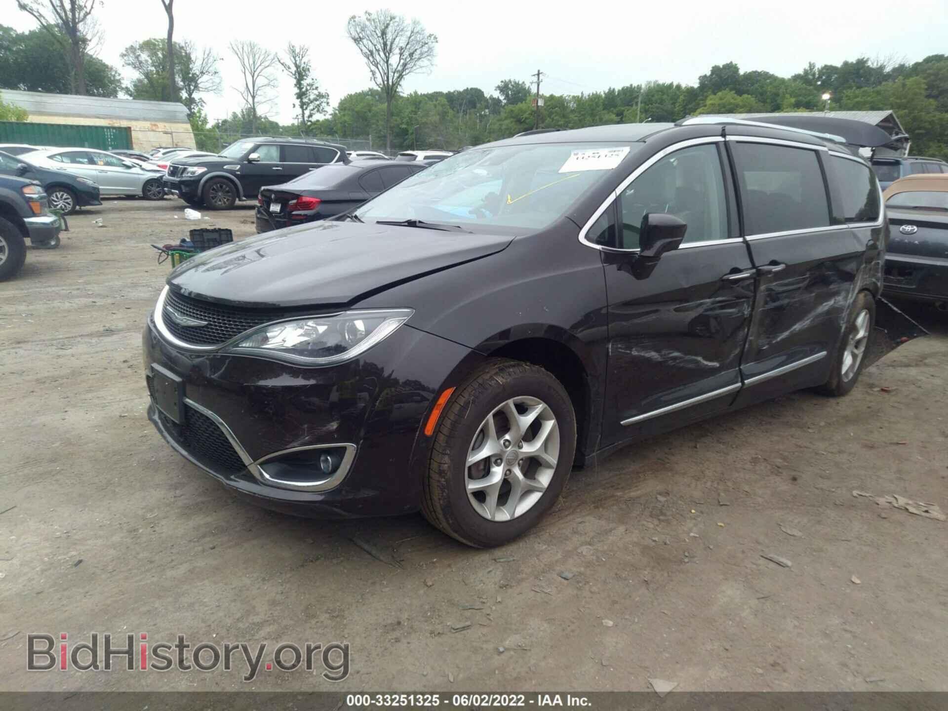2017 CHRYSLER PACIFICA - VIN: 2C4RC1EG1HR628113 - Photo 2
