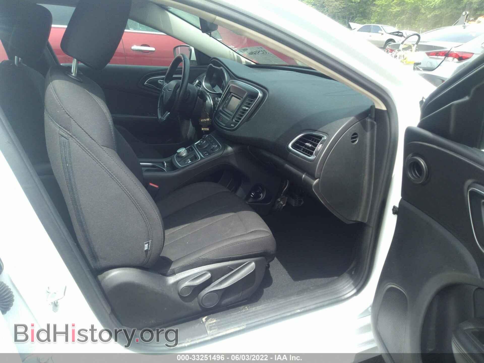 2016 CHRYSLER 200 - VIN: 1C3CCCFB0GN191712 - Фото 5