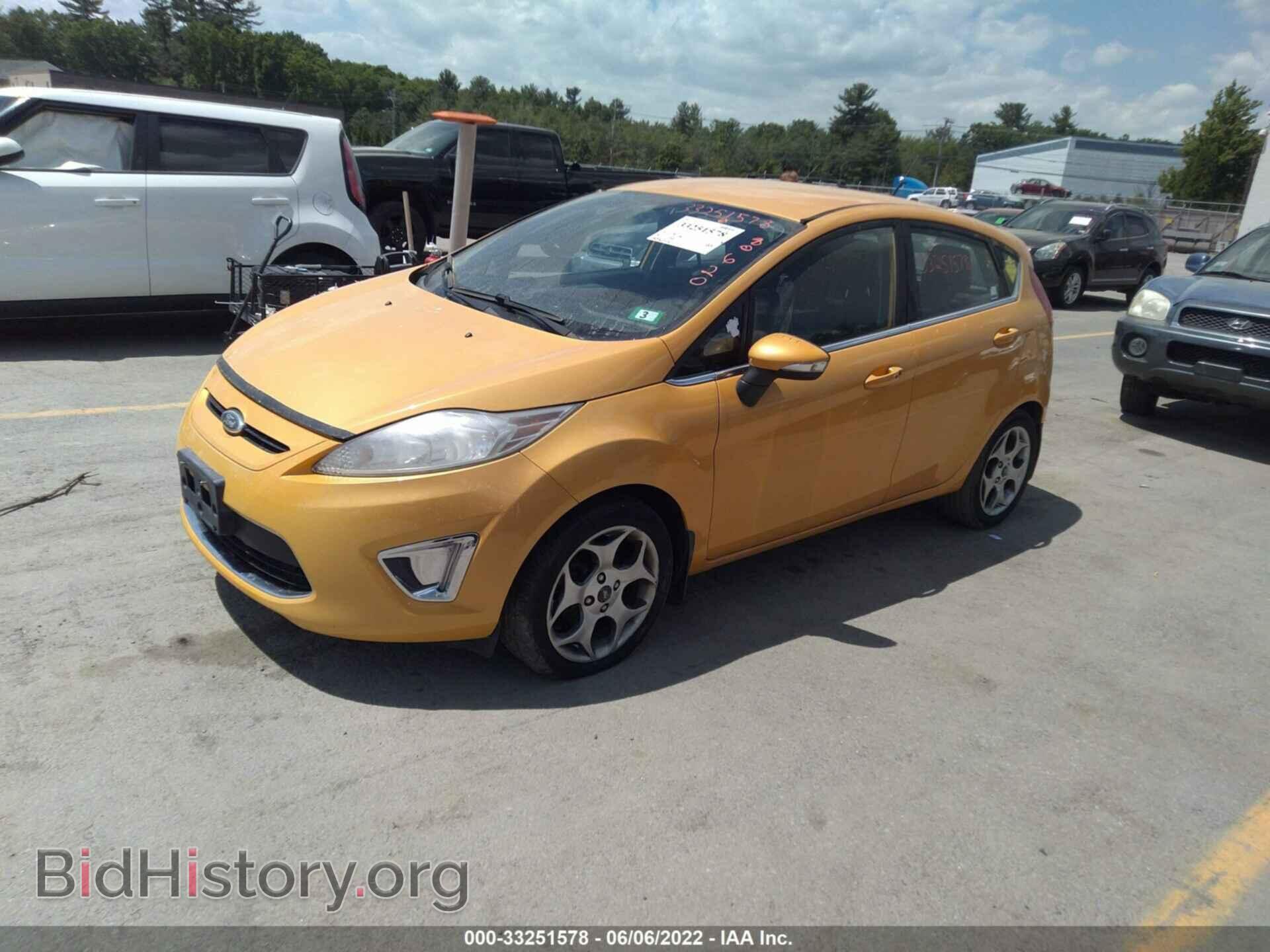 2011 FORD FIESTA - VIN: 3FADP4FJ6BM105426 - Фото 2