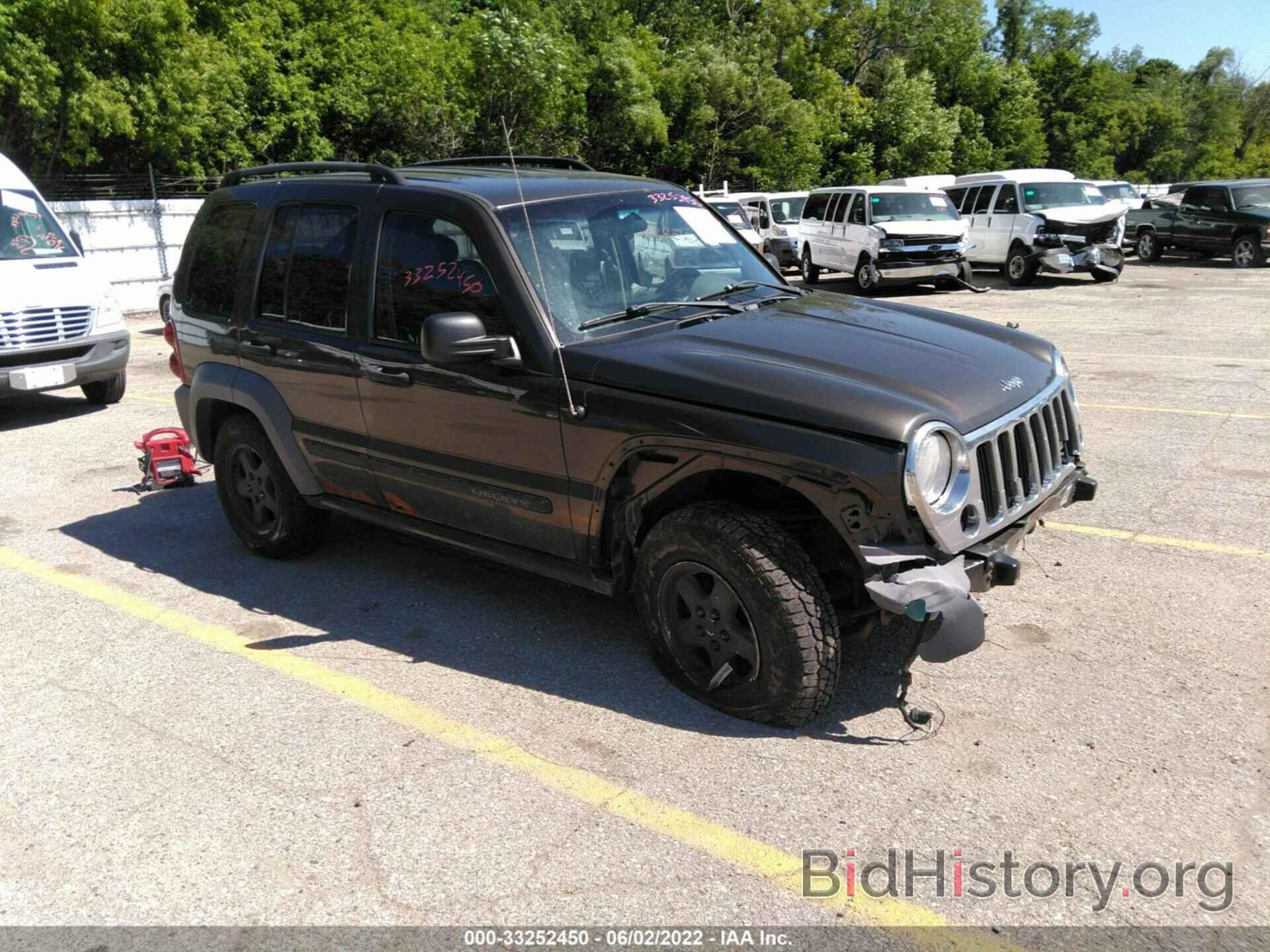 Photo 1J4GL48K76W117187 - JEEP LIBERTY 2006