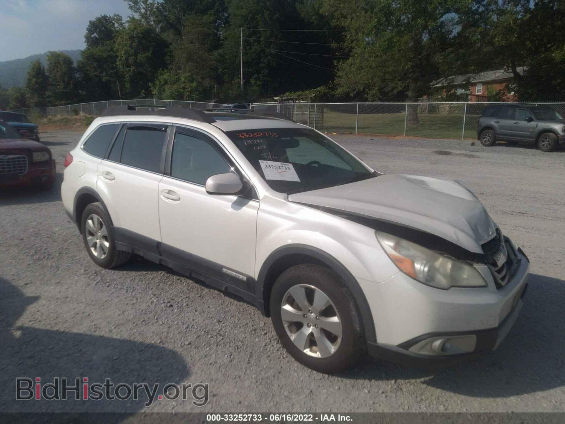 Photo 4S4BRDKC4B2343183 - SUBARU OUTBACK 2011