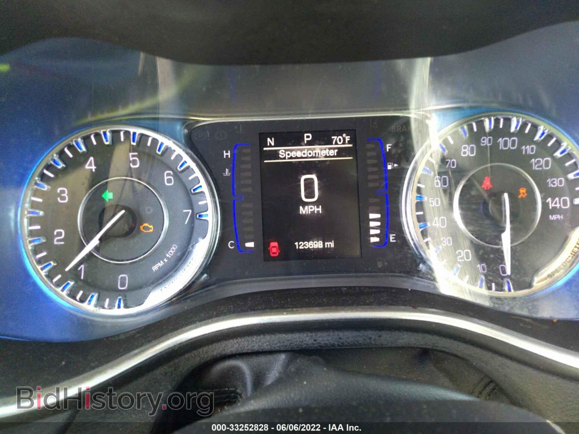 2016 CHRYSLER 200 - VIN: 1C3CCCAB7GN122927 - Фото 7