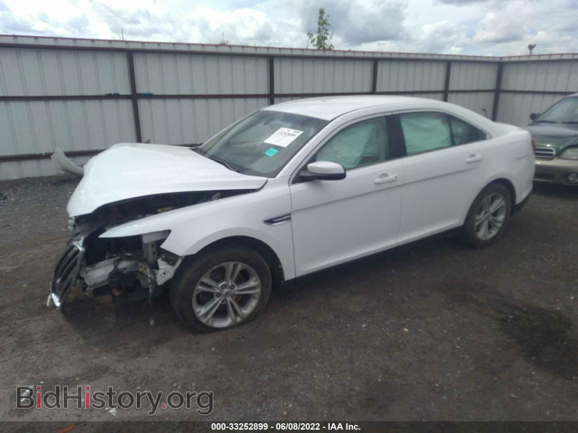 2013 FORD TAURUS - VIN: 1FAHP2H8XDG154609 - Фото 2