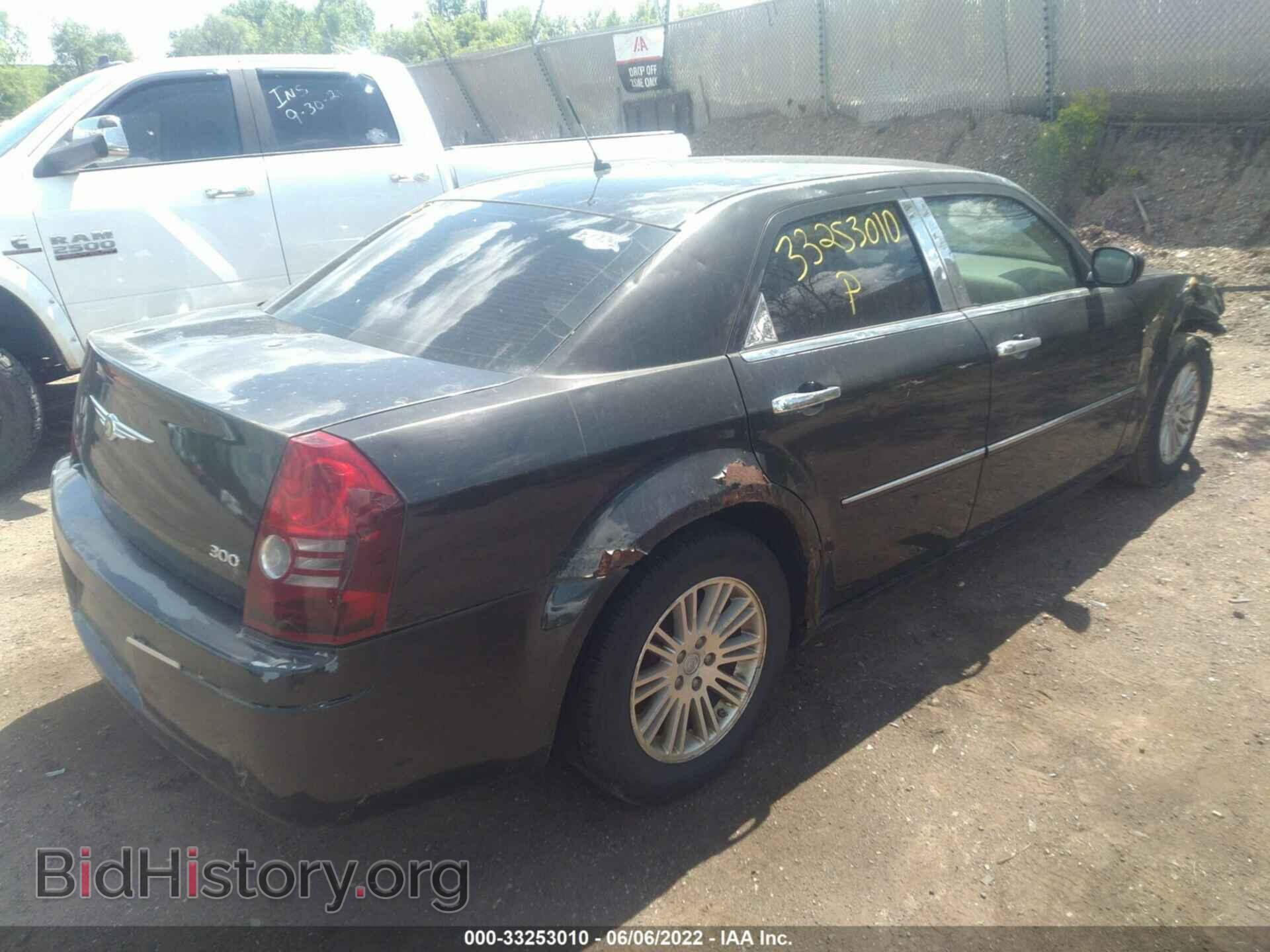 2008 CHRYSLER 300 - VIN: 2C3LA43R88H129739 - Фото 4