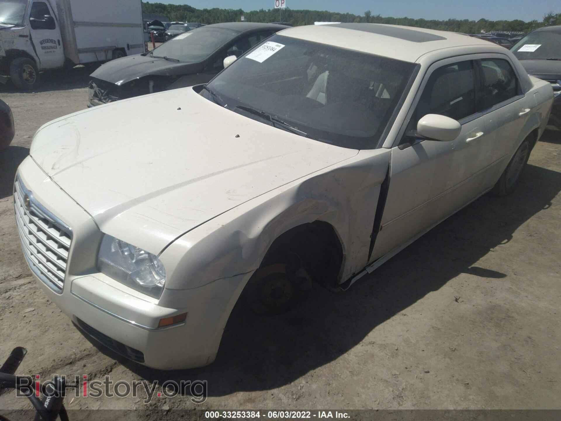 2006 CHRYSLER 300 - VIN: 2C3LA53G96H109128 - Фото 2