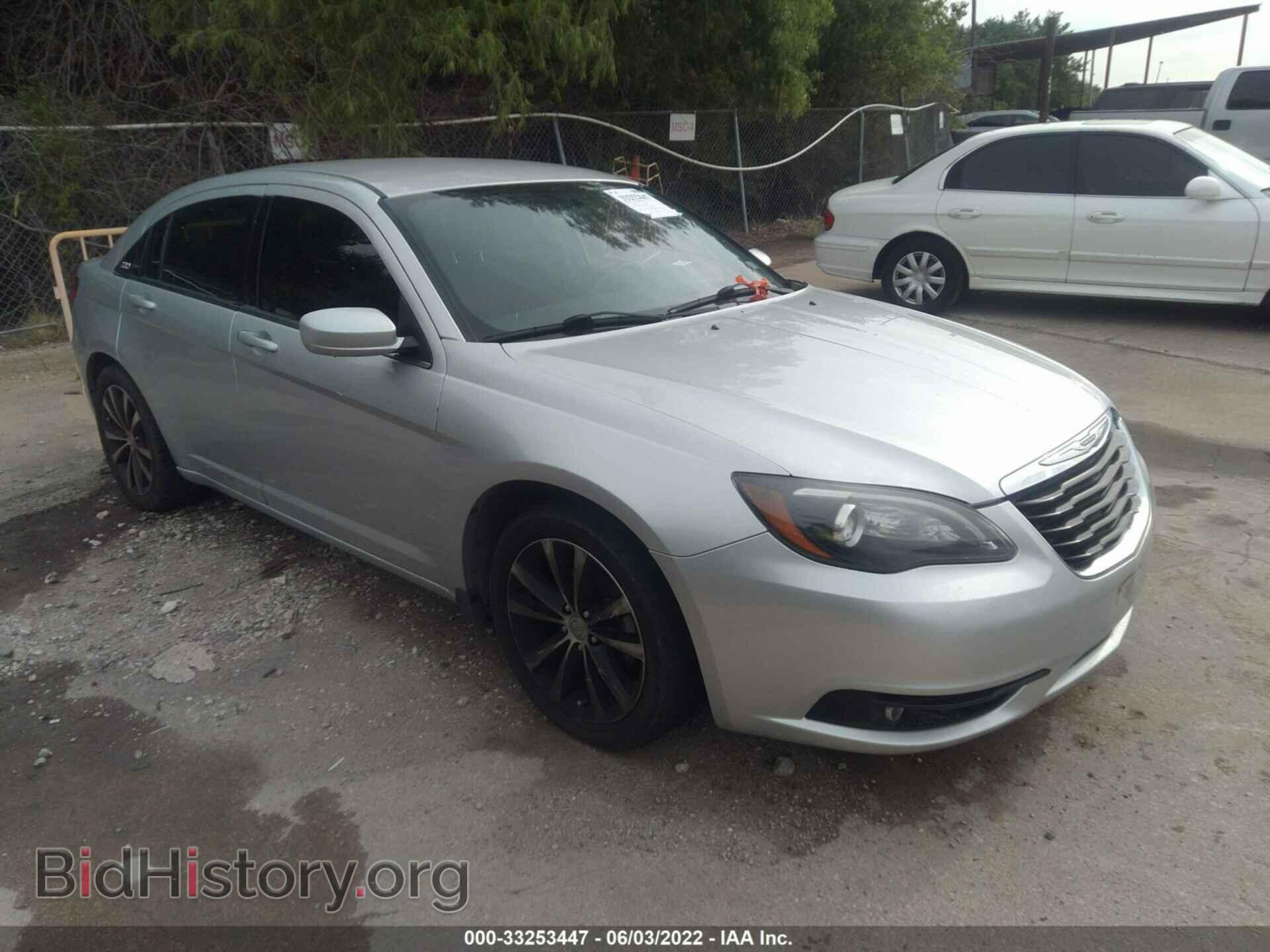 Photo 1C3CCBBG1CN300622 - CHRYSLER 200 2012