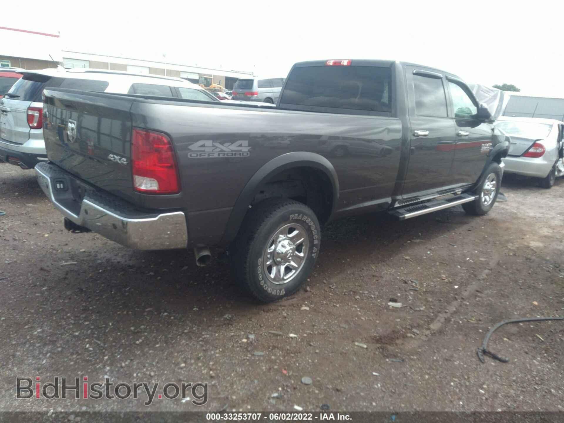 2018 RAM 2500 - VIN: 3C6UR5HL8JG302837 - Photo 4