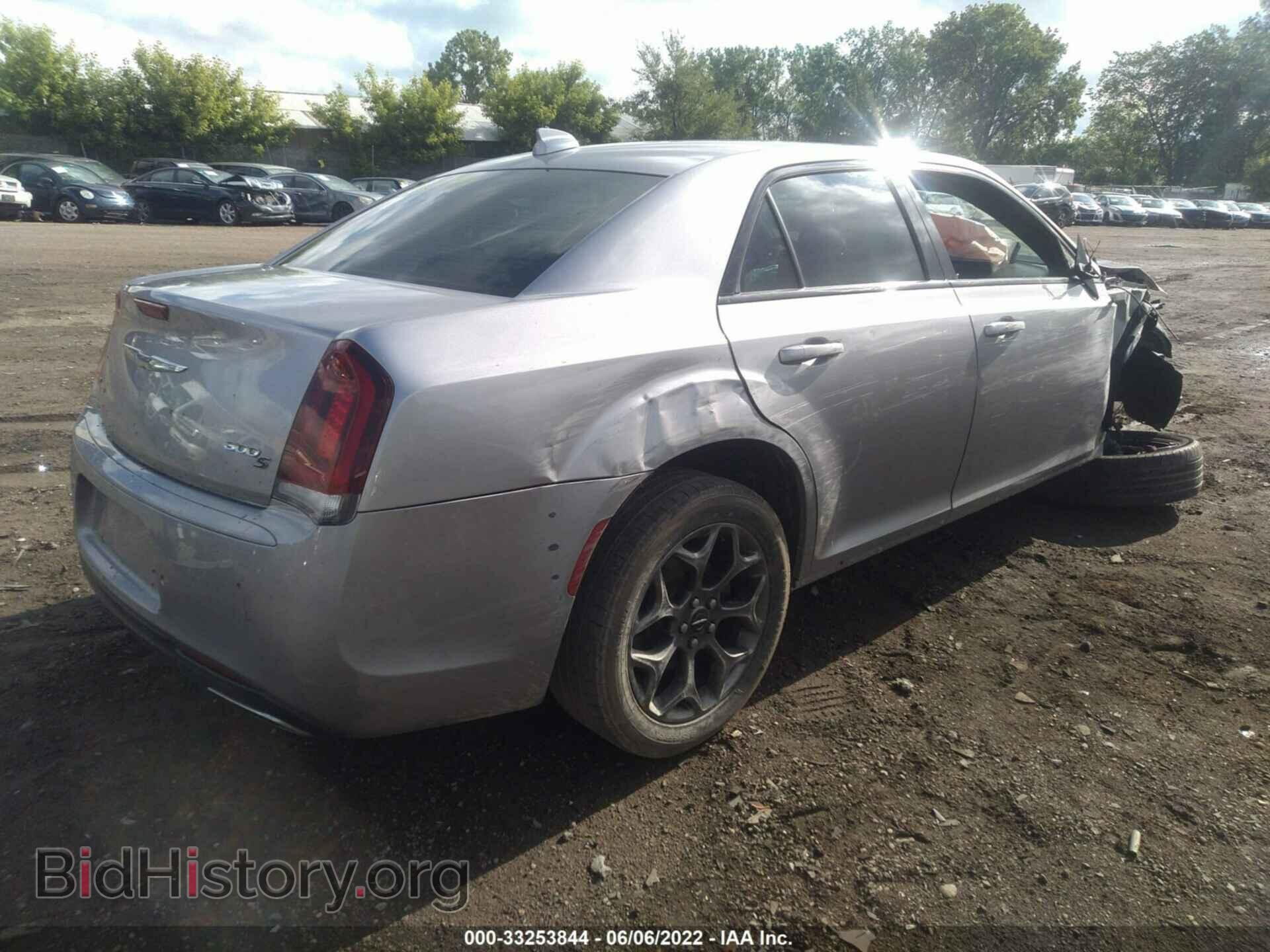 2018 CHRYSLER 300 - VIN: 2C3CCAGG9JH296523 - Фото 4
