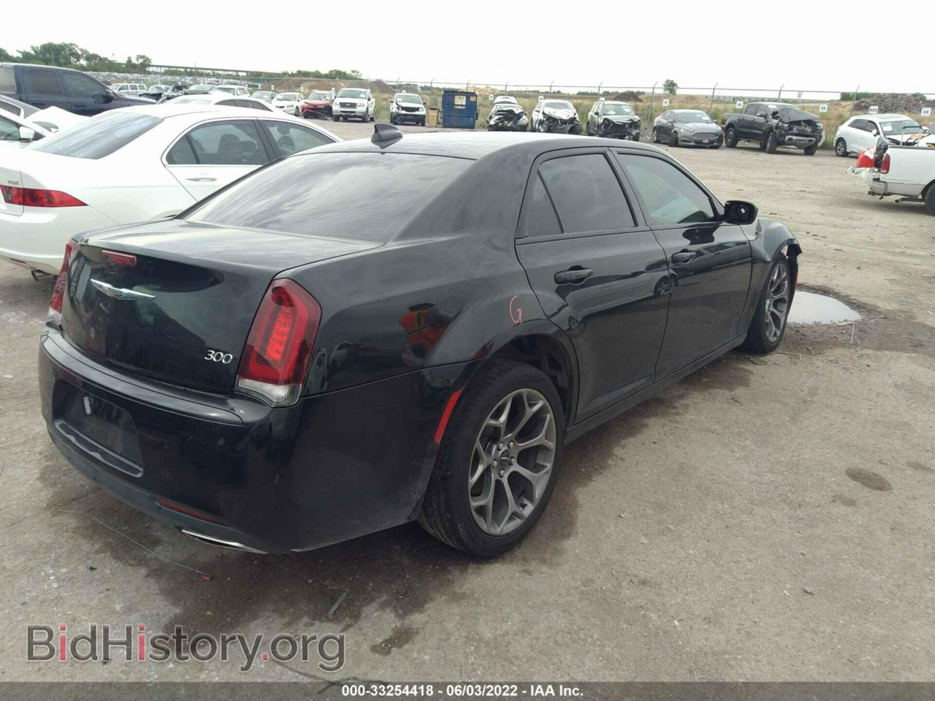 2018 CHRYSLER 300 - VIN: 2C3CCAAG7JH340902 - Фото 4