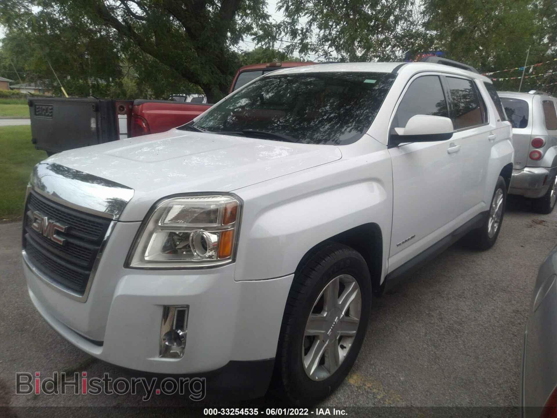 2011 GMC TERRAIN - VIN: 2CTFLUE51B6386164 - Фото 2