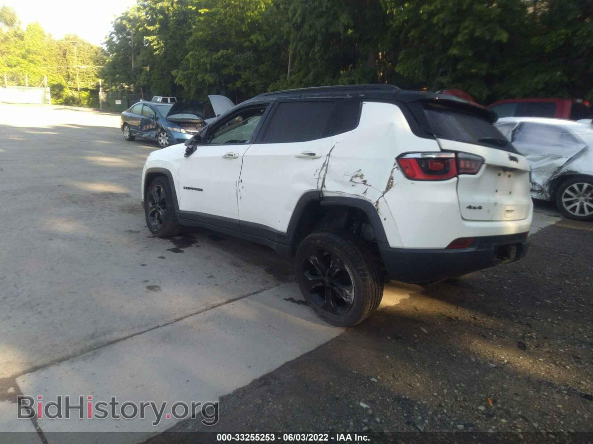 2019 JEEP COMPASS - VIN: 3C4NJDBB9KT598944 - Фото 3