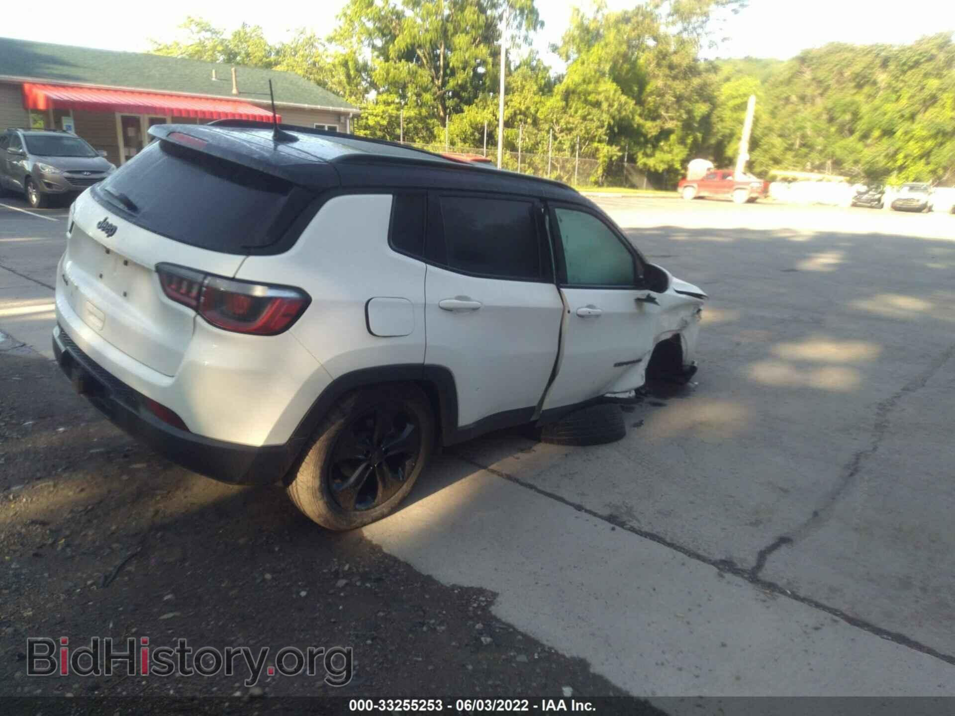 2019 JEEP COMPASS - VIN: 3C4NJDBB9KT598944 - Фото 4