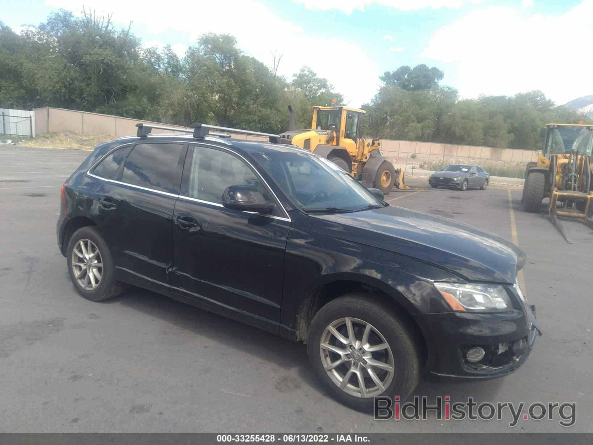 Photo WA1LFAFPXBA005686 - AUDI Q5 2011