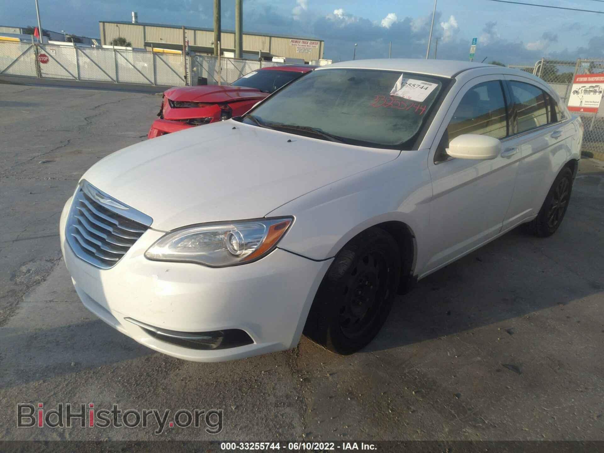 2014 CHRYSLER 200 - VIN: 1C3CCBAB9EN141566 - Фото 2