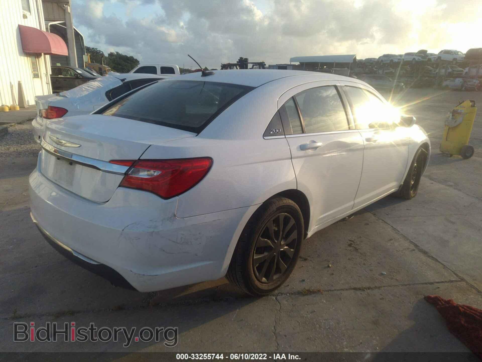 2014 CHRYSLER 200 - VIN: 1C3CCBAB9EN141566 - Фото 4