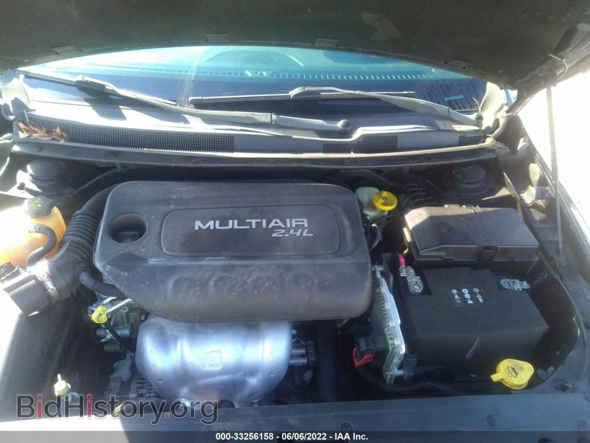 2016 CHRYSLER 200 - VIN: 1C3CCCABXGN135347 - Фото 10