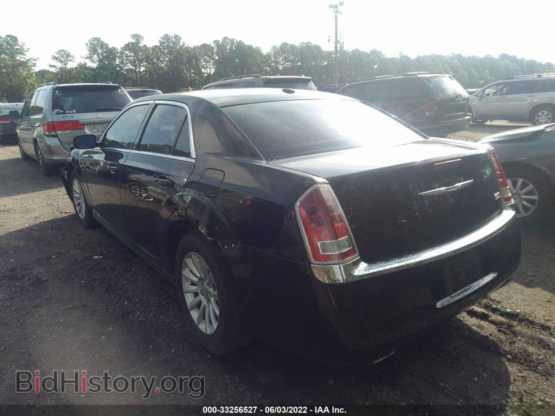 2013 CHRYSLER 300 - VIN: 2C3CCAAG5DH540004 - Фото 3
