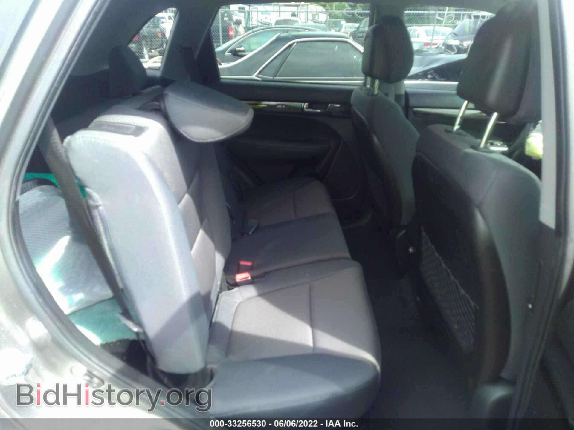 2013 KIA SORENTO - VIN: 5XYKTCA68DG376448 - Фото 8