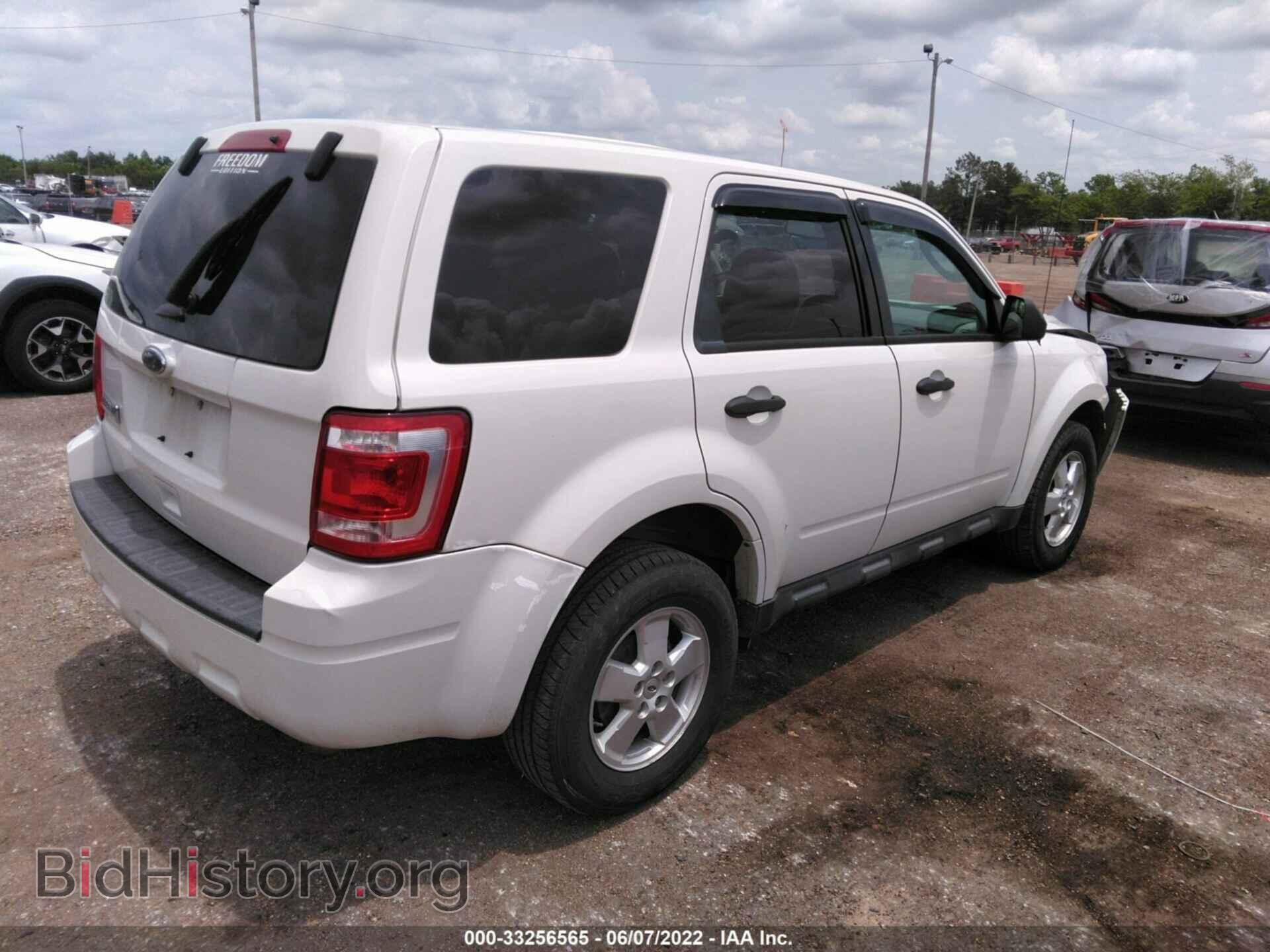 2011 FORD ESCAPE - VIN: 1FMCU0C76BKC06047 - Photo 4