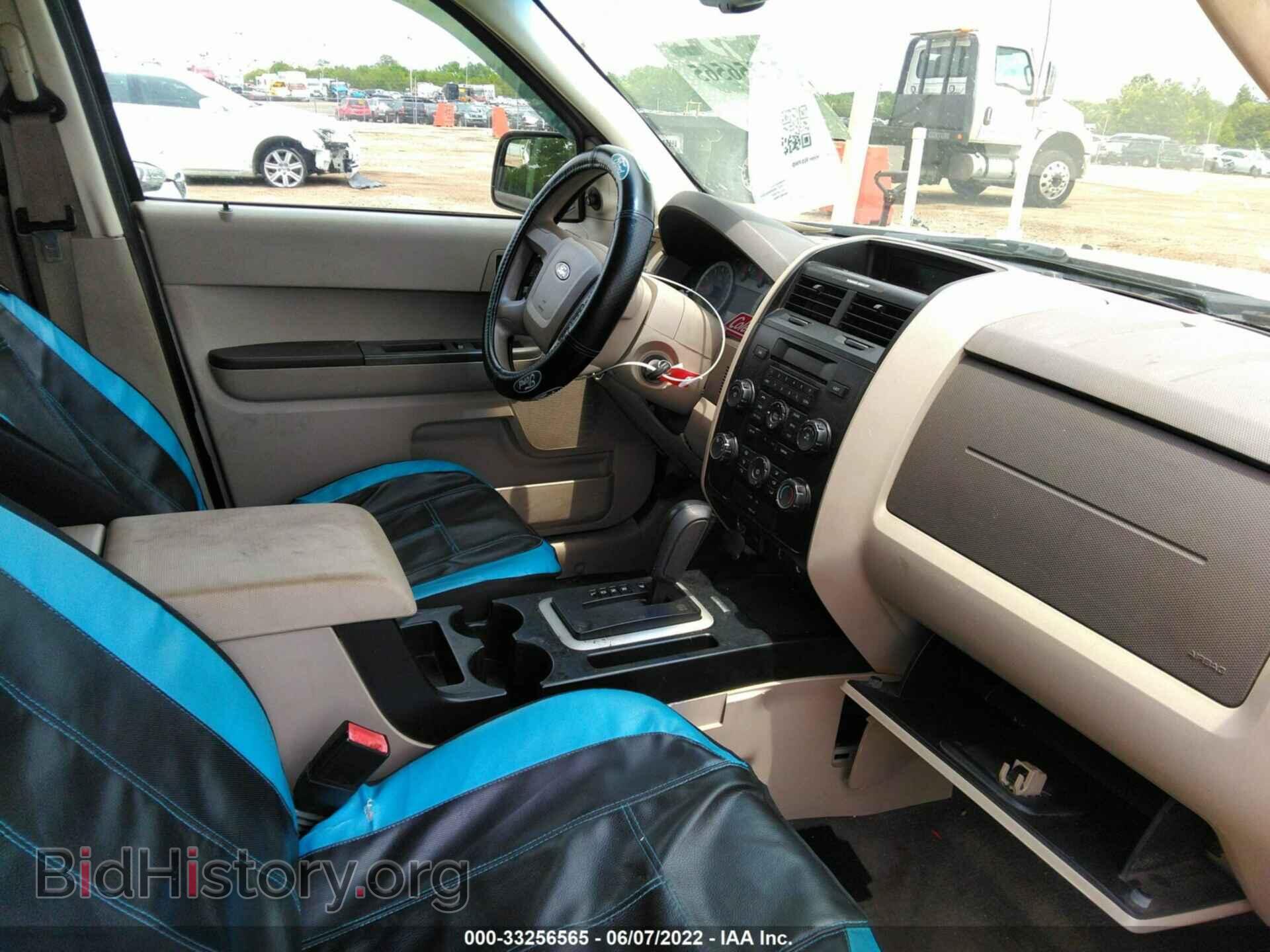2011 FORD ESCAPE - VIN: 1FMCU0C76BKC06047 - Photo 5