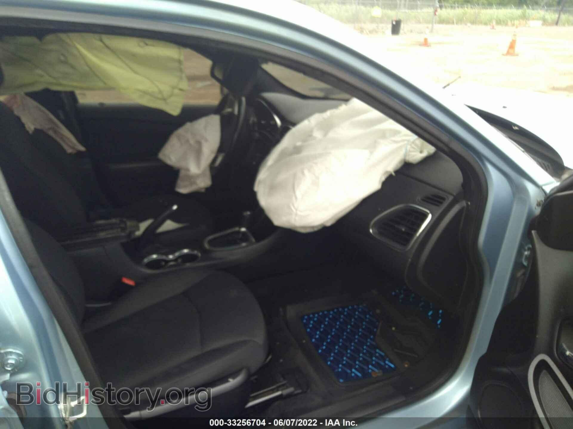 2014 CHRYSLER 200 - VIN: 1C3CCBBG5EN107053 - Фото 5