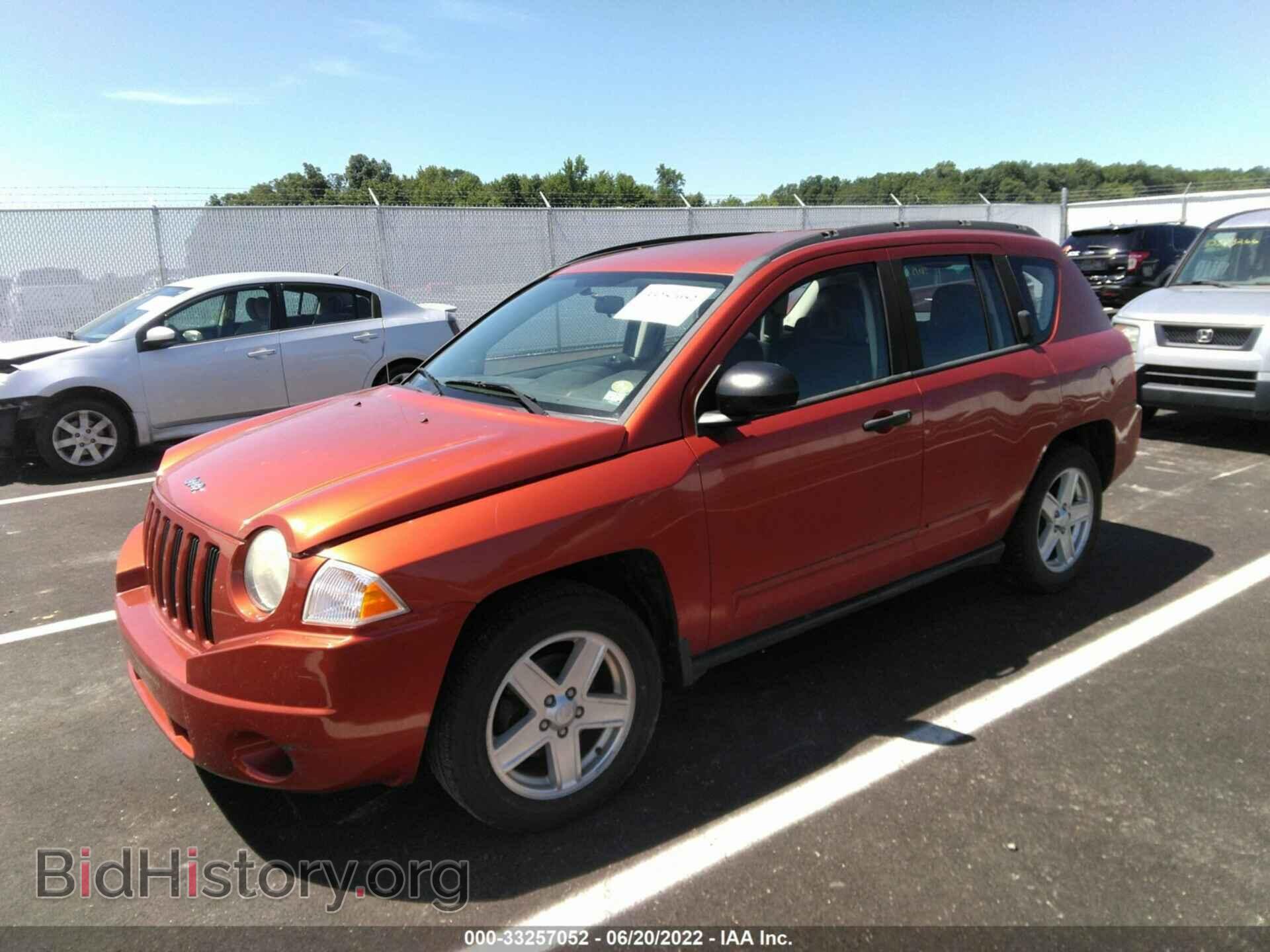 2009 JEEP COMPASS - VIN: 1J4FT47A79D228407 - Фото 2